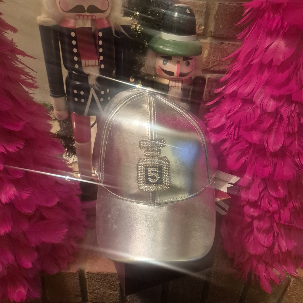 Silver Cap with Rhinestone Bottle Design